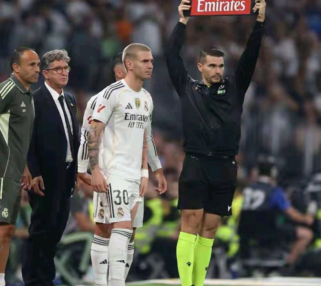 皇马新秀马斯坦托诺闪耀西甲赛场